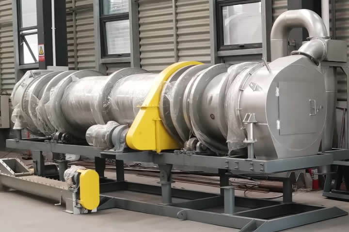 金屬污泥烘干機(jī)可以將金屬污泥再加工處理再利用，具有良好的社會(huì)經(jīng)濟(jì)環(huán)境效益。