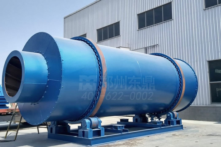 沙子烘干機(jī)主要用于干粉砂漿行業(yè)所用的黃砂、河沙及鑄造行業(yè)用于各種規(guī)格型砂的脫水烘干。